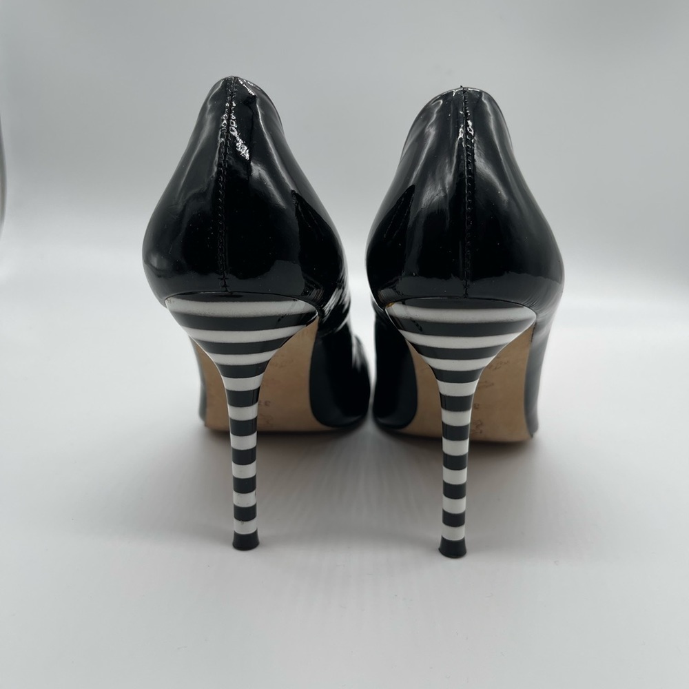 Salvatore Ferragamo Patent Leather/ Stripped Heels - Picture 4 of 8